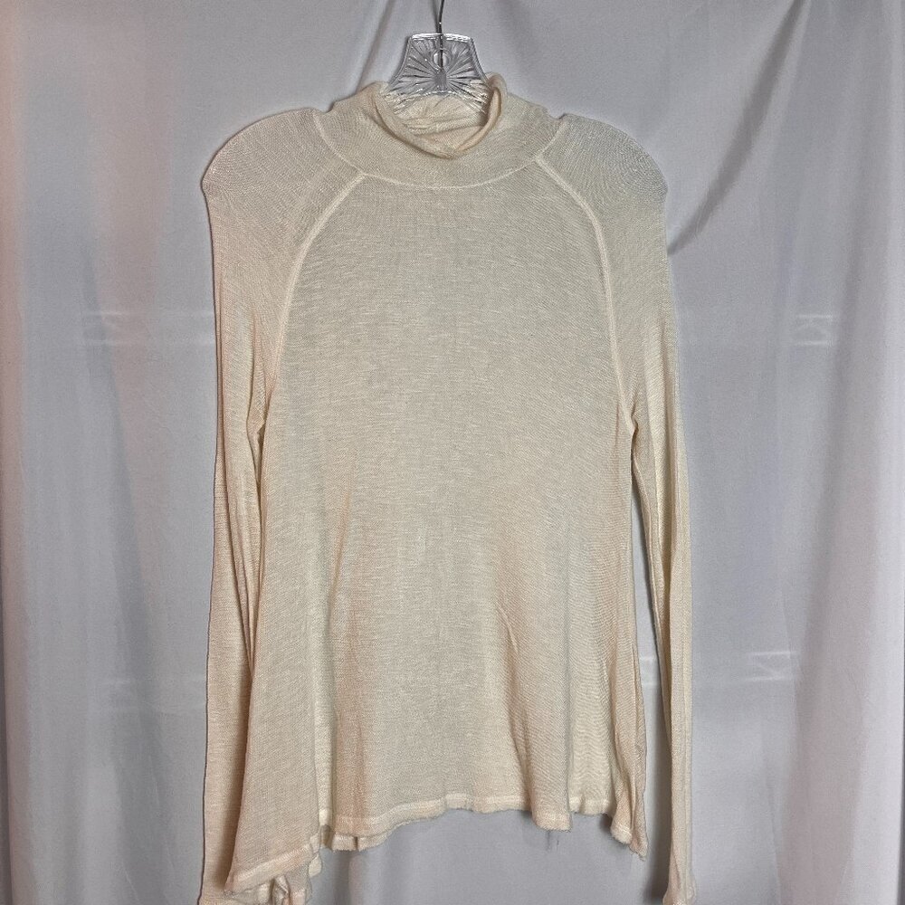 Women's Creme Intimately Free People Long slv Knit Pullover lightweight top S